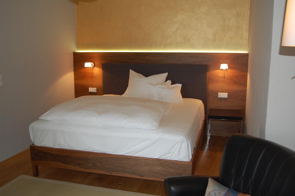 Fruehstueckshotel Im Goldschmiedehaus Grieskirchen Rom bilde